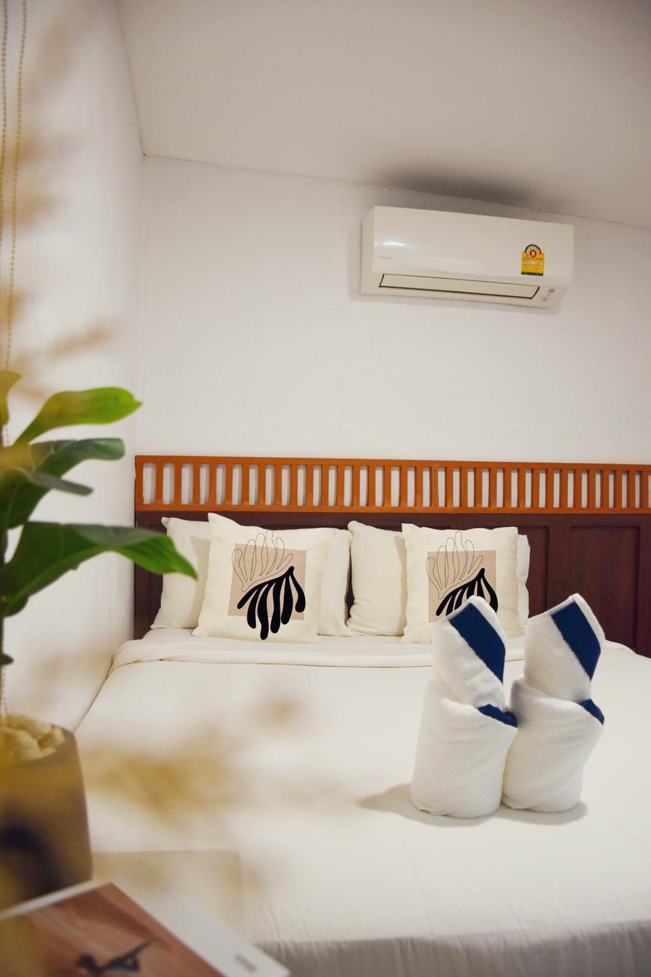 Costa Bed Hua Hin Hostel Eksteriør bilde